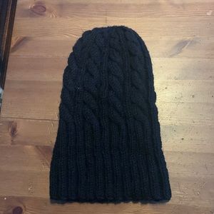 Black Knitted Toque